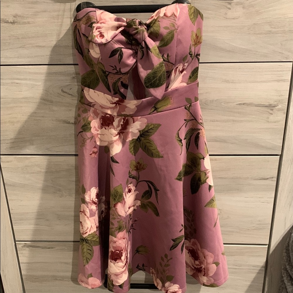 Charlotte Russe Floral Strapless Bow Front Cutout Dress Mauve‎ Pink Size S